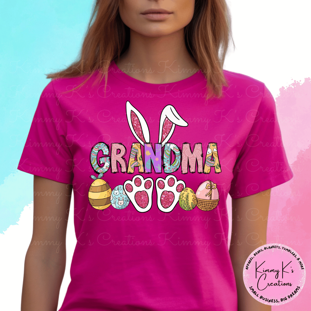 Grandma Bunny | T-Shirt